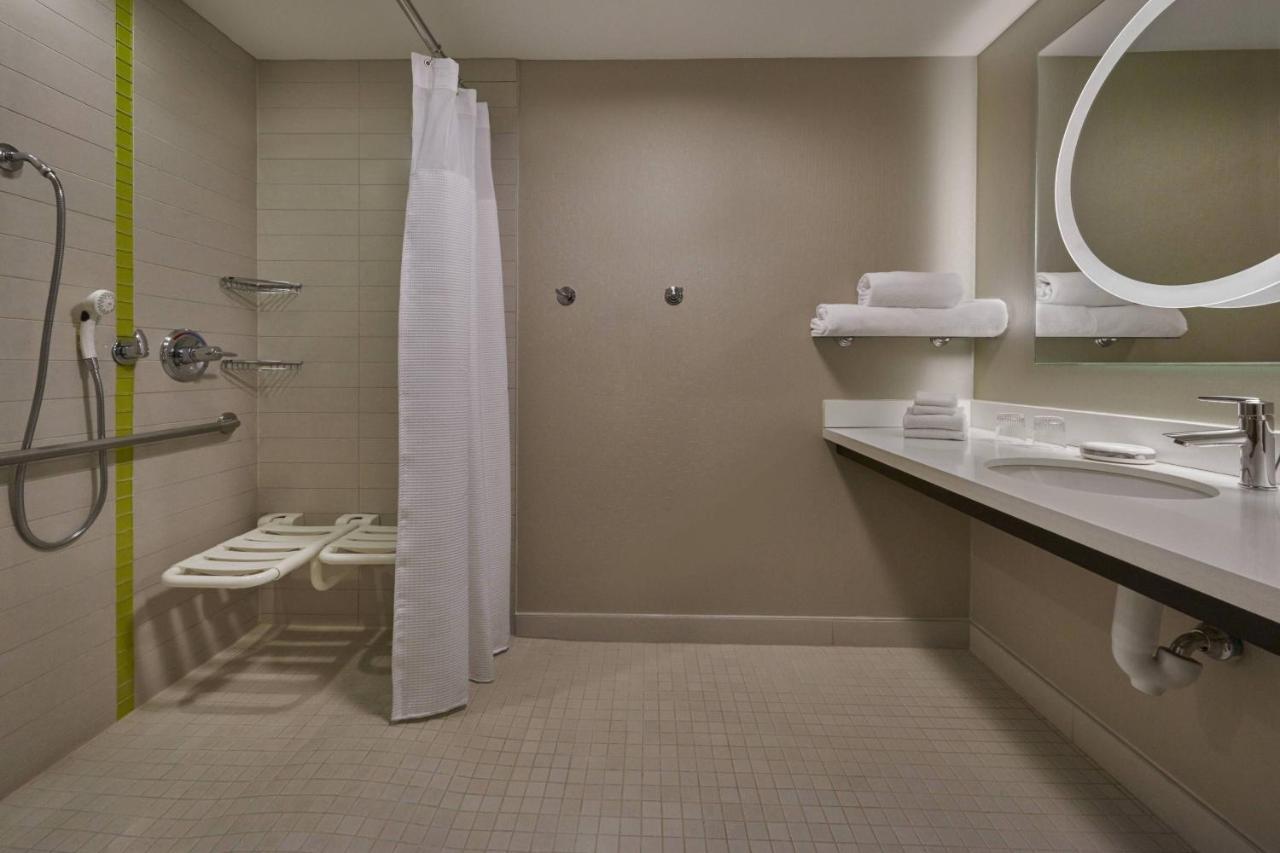 Springhill Suites By Marriott Toronto Vaughan Esterno foto
